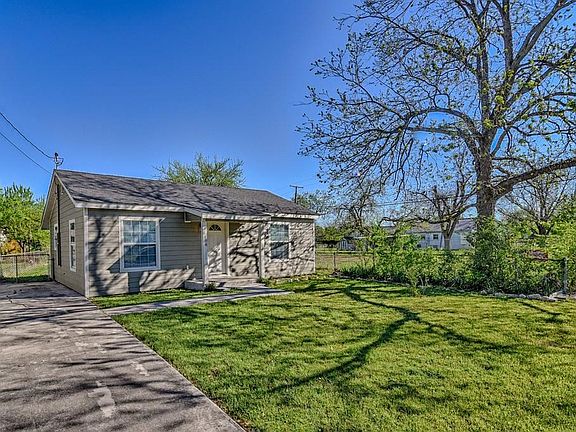 3rd image of 8406 Hanon Dr
