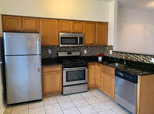 16088 Taconic Cir, Dumfries, VA 22025