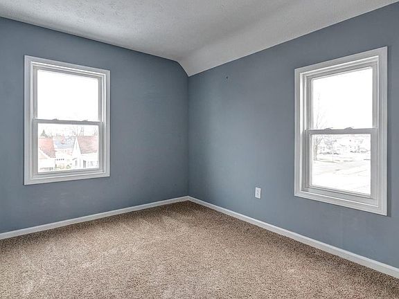 5th image of 3011 Brookdale Ave