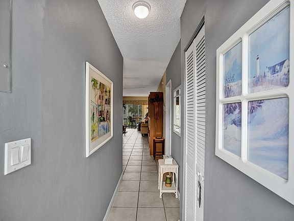 3rd image of 101 NE 19th Avenue #214B