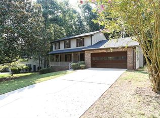 4449 Cedar Gln, Stone Mountain, GA 30083