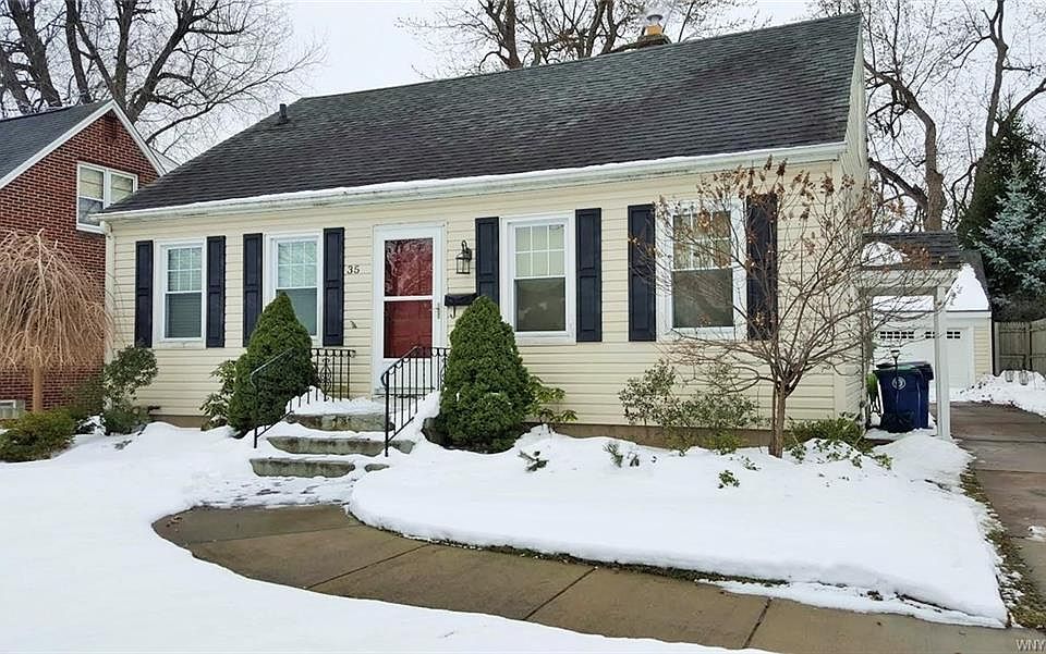 1st image of 35 Hyledge Dr
