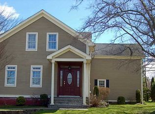 1364 Phenix Ave, Cranston, RI 02921