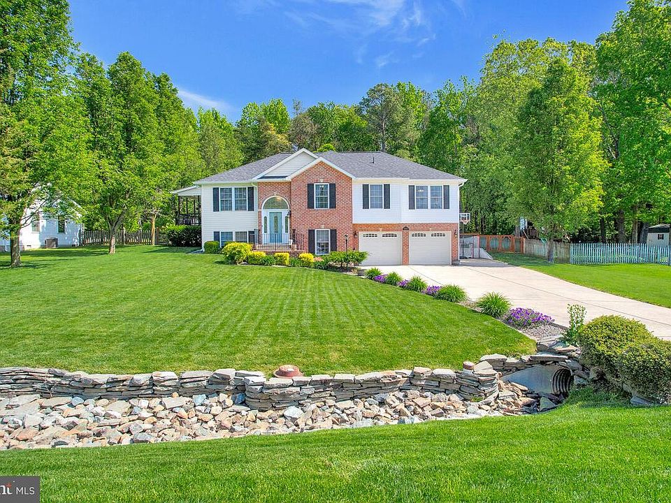 1st image of 35438 Army Navy Dr