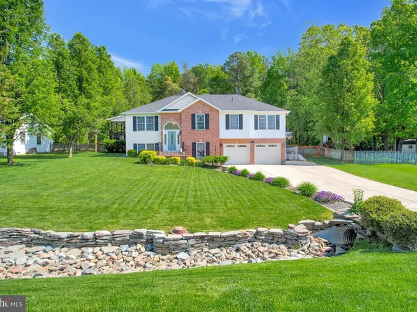 35438 Army Navy Dr, Mechanicsville, MD 20659