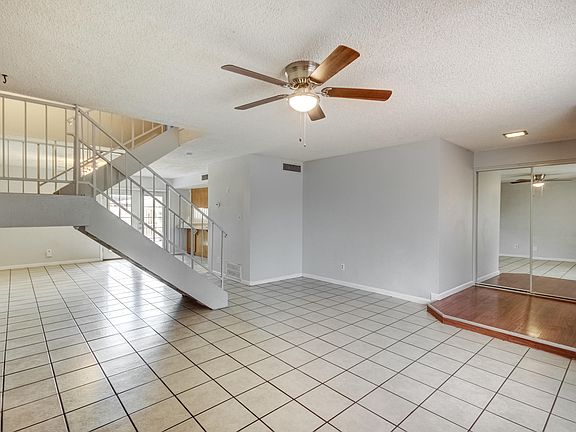 5th image of 8224 N 32nd Ave
