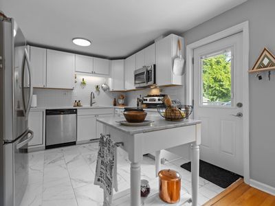 2125 Cheek Rd, Durham, NC, 27704