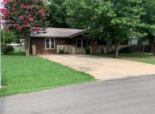 600 N 5th St, Morris, OK 74445
