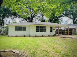 1654 Raymore Rd, Memphis, TN 38117