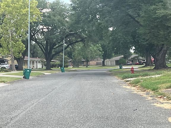 4th image of 1616 San Jacinto Dr