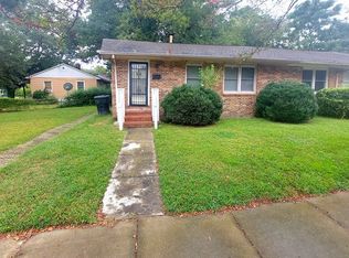 374 Carver Cir, Portsmouth, VA 23701