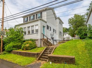 342 Valley St, Mc Donald, PA 15057