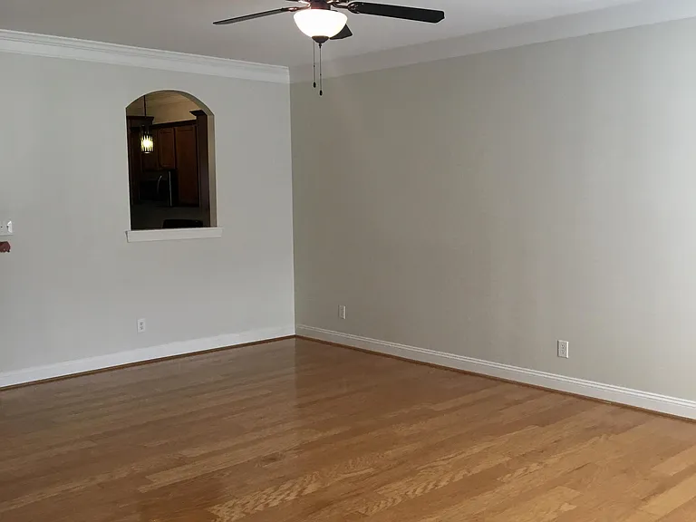 508 Capstone Dr #1 — Photo 4