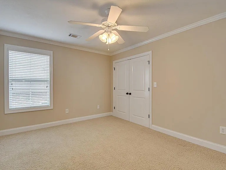 2520 Grier Cir — Photo 30