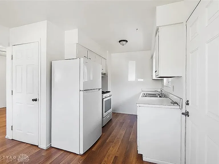 1125 Tip Top Ave #1 — Photo 7