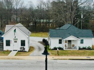 120 S Main St, Travelers Rest, SC 29690