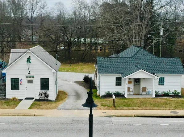 120 S Main St, Travelers Rest, SC 29690