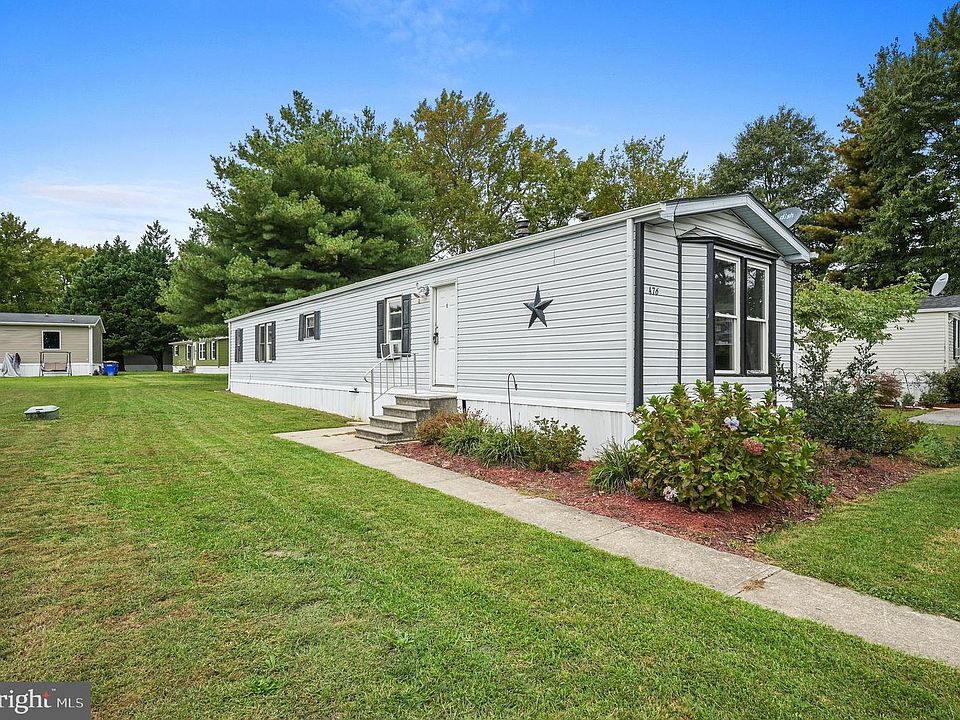 1st image of 476 Aspen Dr