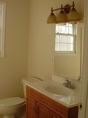 5th image of 71 Jones Dr