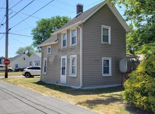 19 E 4th St, Blades, DE 19973