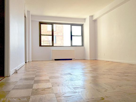 3rd image of 401 E 89th St APT 19C