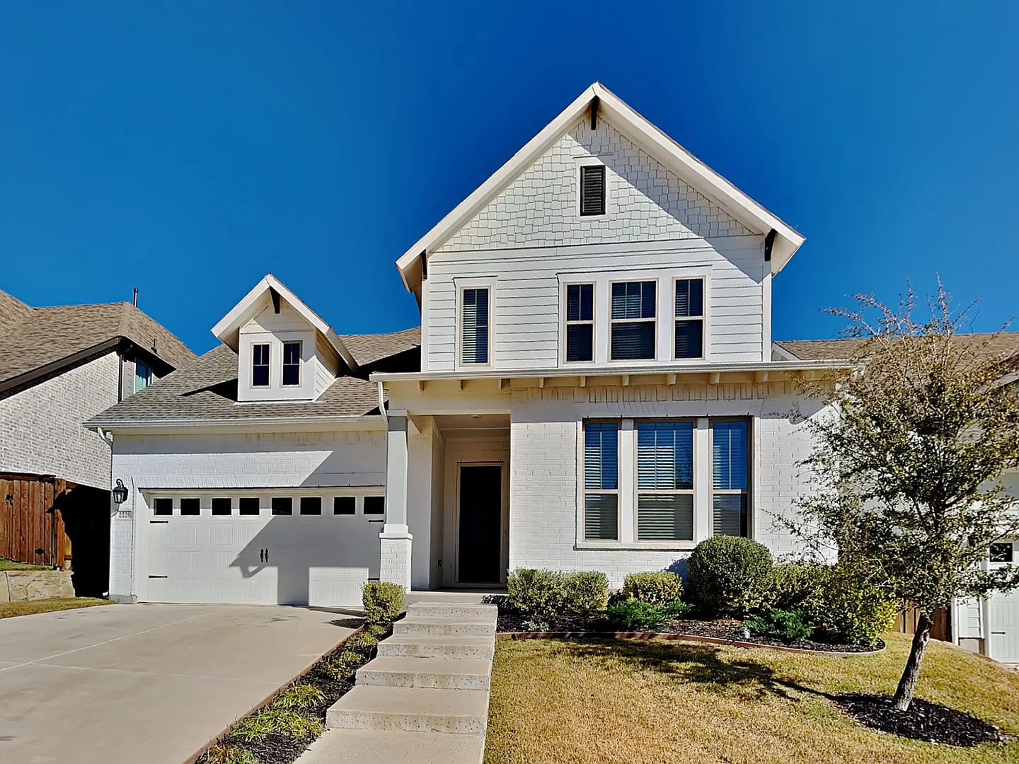 Wonderful 4 Bedroom, 4.5 Bathroom In The Amazing Walsh Subdivision! — Photo 1