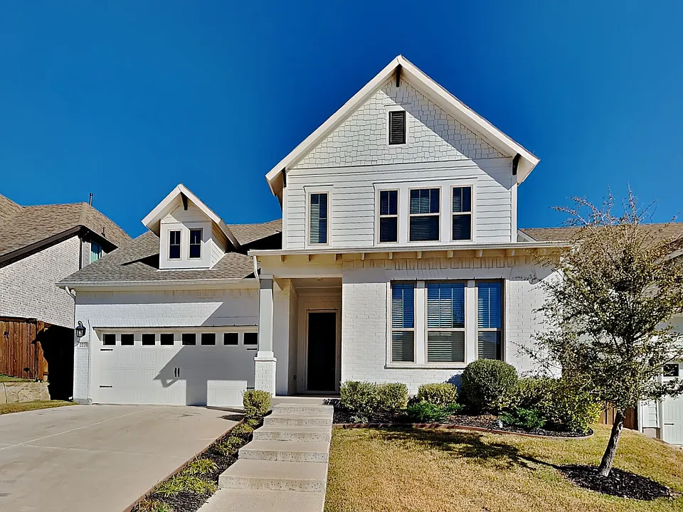 2229 Dunstan Dr