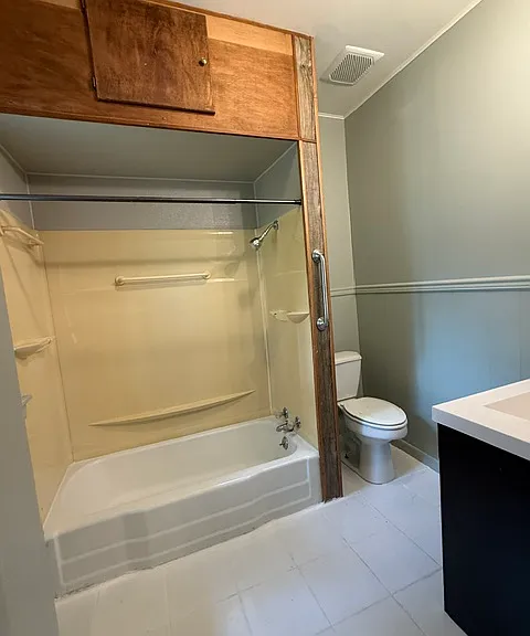 1021 S 12th St — Photo 16