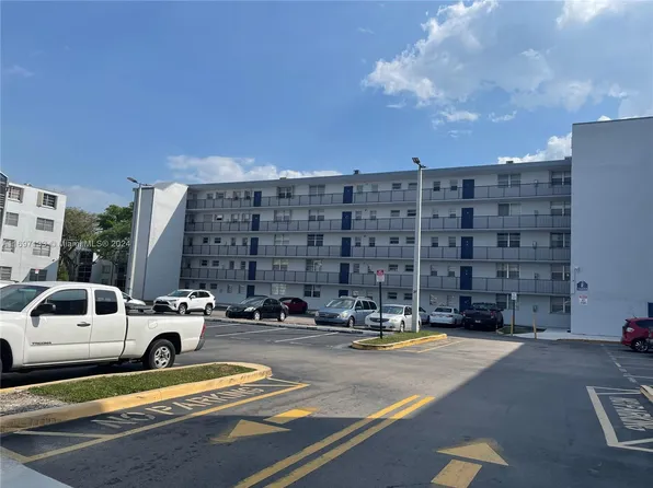14170 SW 84th St APT 409F, Miami, FL 33183