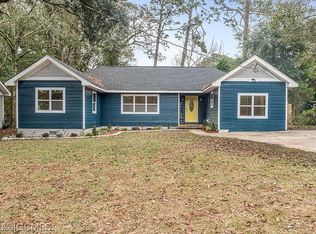 3833 Hawthorne Dr, Mobile, AL 36693