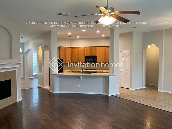 5th image of 248 Cedar Crest Dr