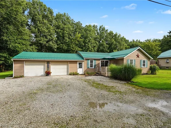 315 W Michigan Ave, Sebring, OH 44672