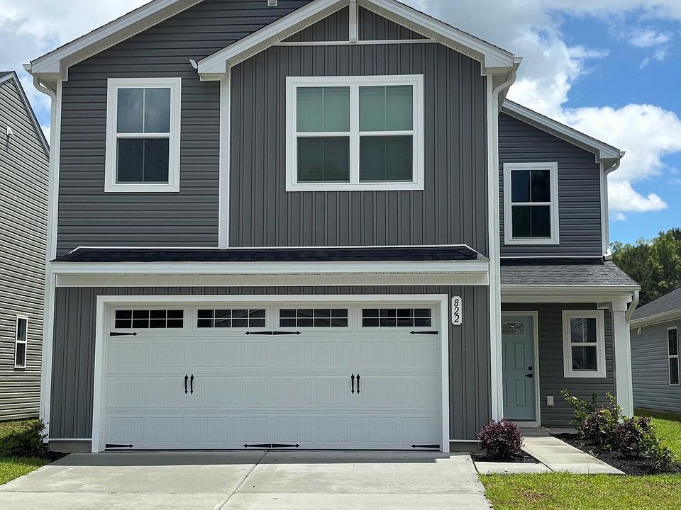 1st image of 822 Haw Creek Avenue NE