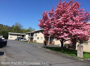 55 1st Ave NW #17, Issaquah, WA 98027