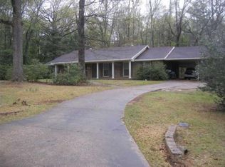 434 Pine Forest Dr, Wetumpka, AL 36093
