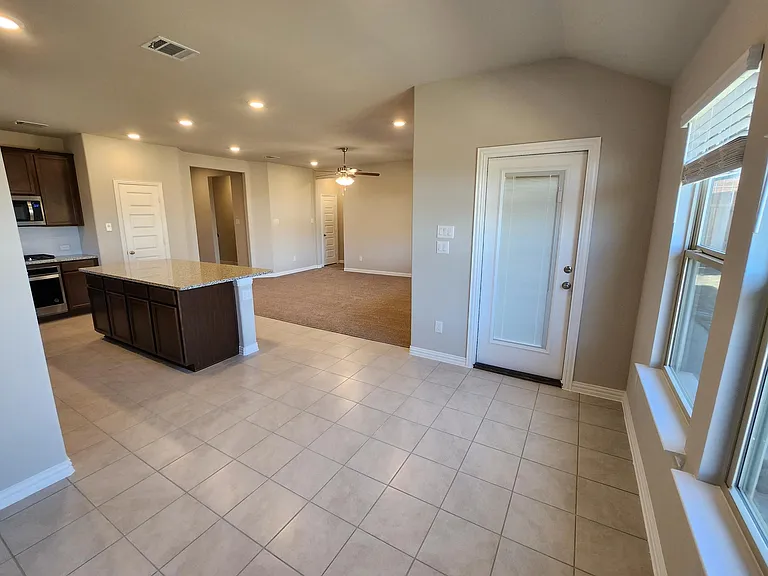 3812 Chalk Hill Ave — Photo 13