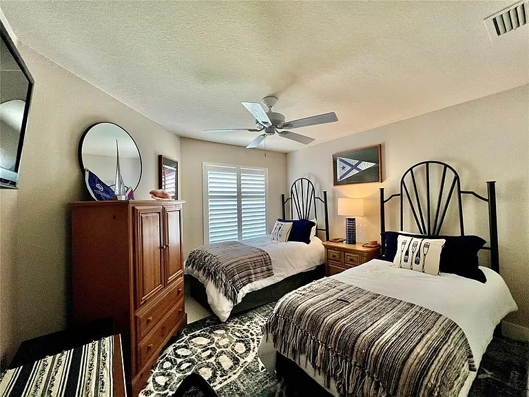 4061 King Tarpon Dr — Photo 31
