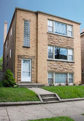 1st image of 2750 W Winnemac Ave #2