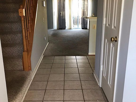 5th image of 7148 Strawn Ct