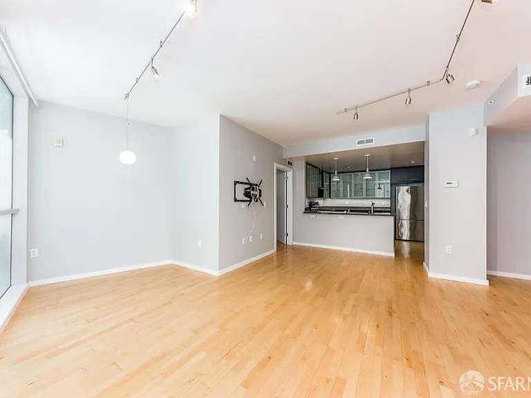 69 Clementina St #401 — Photo 1