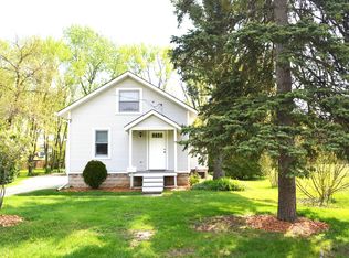 6111 Dunham Rd, Downers Grove, IL 60516