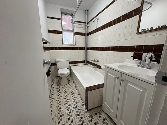 Rented by Arché Nest | media 16