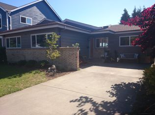 2622 25th Ave W, Seattle, WA 98199