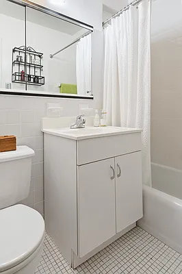 Sold by Corcoran | media 14