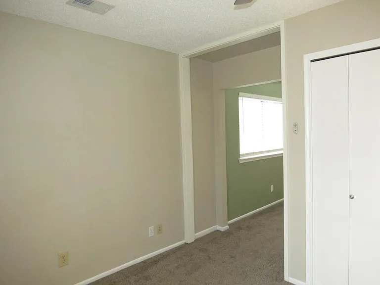 1234 Briarcove Dr — Photo 3