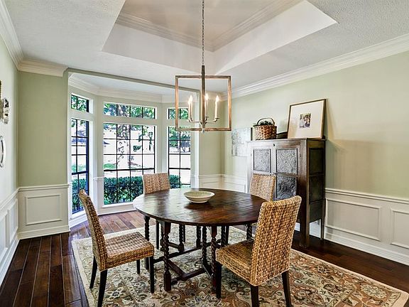 5th image of 1923 Tawny Oaks Dr