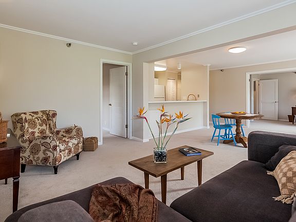 5th image of 1201 Melville Sq APT 211