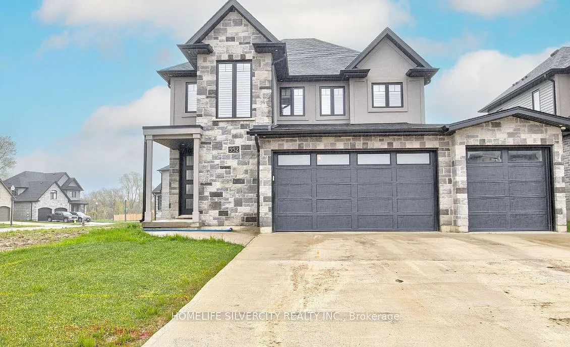 4 bed, $3,200 — Photo 1