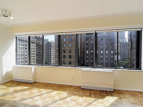 5th image of 900 Park Ave APT 9D