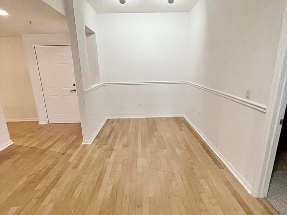 2nd image of 255 Evernia St APT 1015